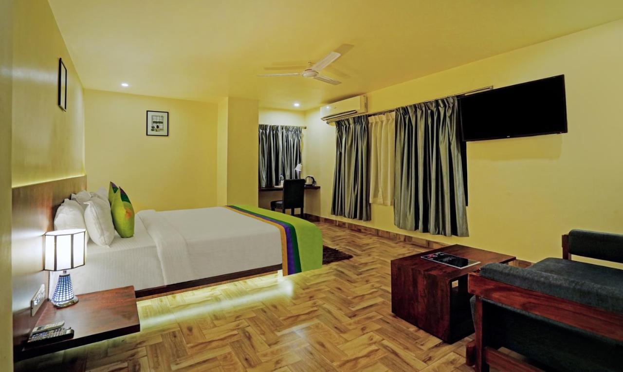 Treebo Golden Nest Otel Bhubaneswar Dış mekan fotoğraf