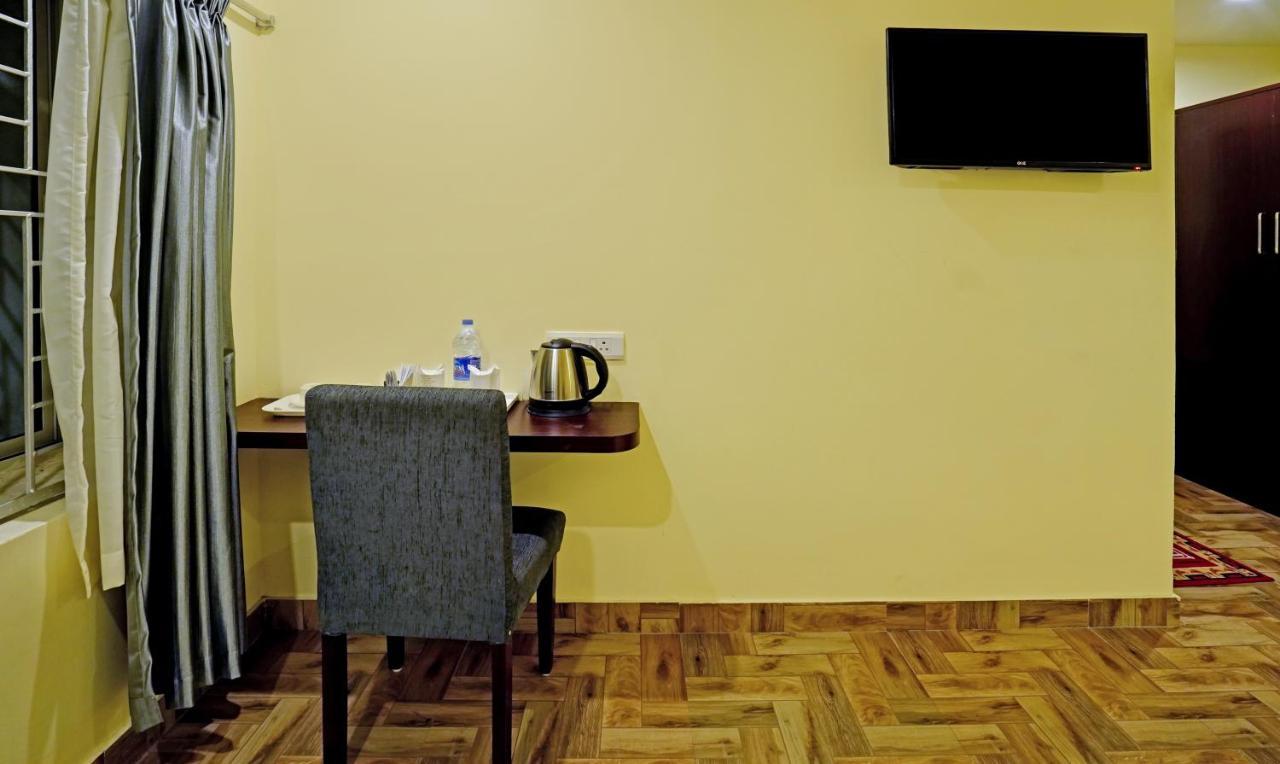 Treebo Golden Nest Otel Bhubaneswar Dış mekan fotoğraf