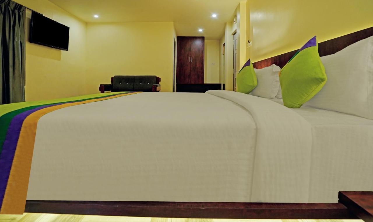 Treebo Golden Nest Otel Bhubaneswar Dış mekan fotoğraf